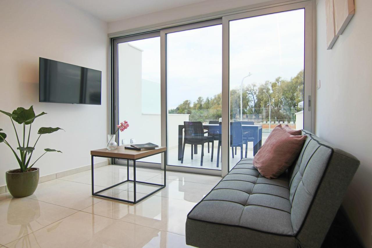 Phaedrus Living - Seaside Luxury Flat Harbour 103 *