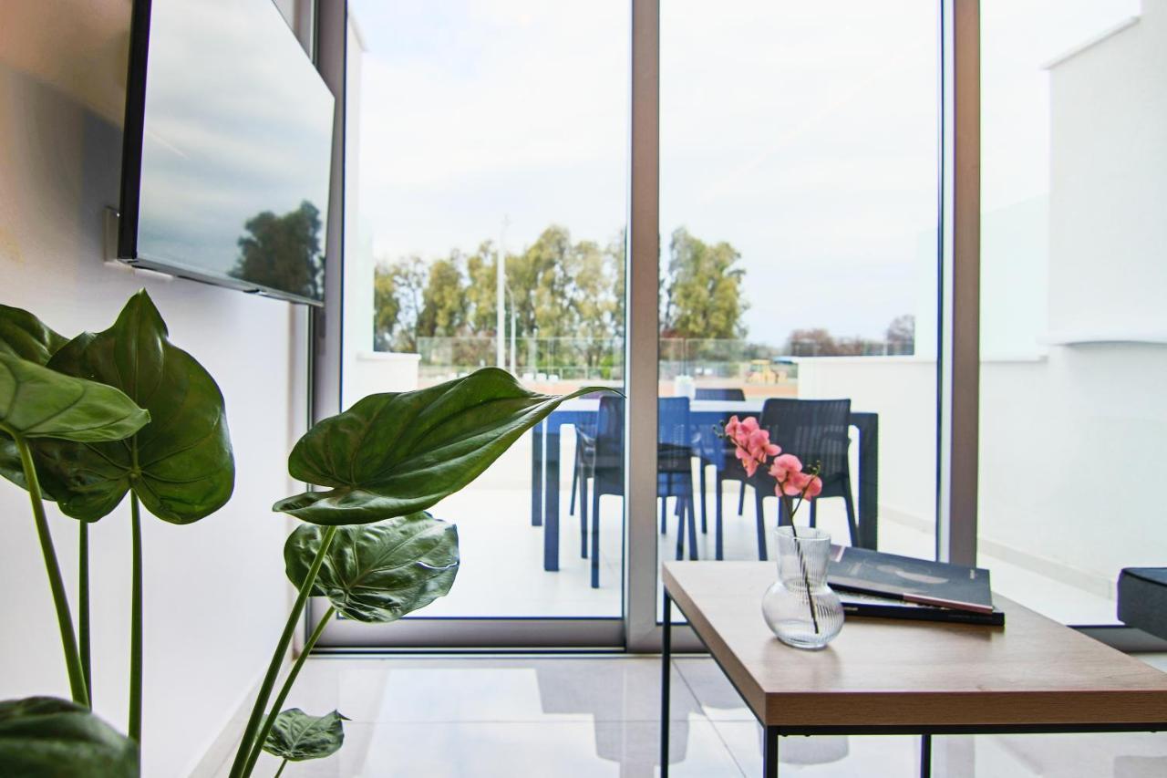 Phaedrus Living - Seaside Luxury Flat Harbour 103 Apartment *